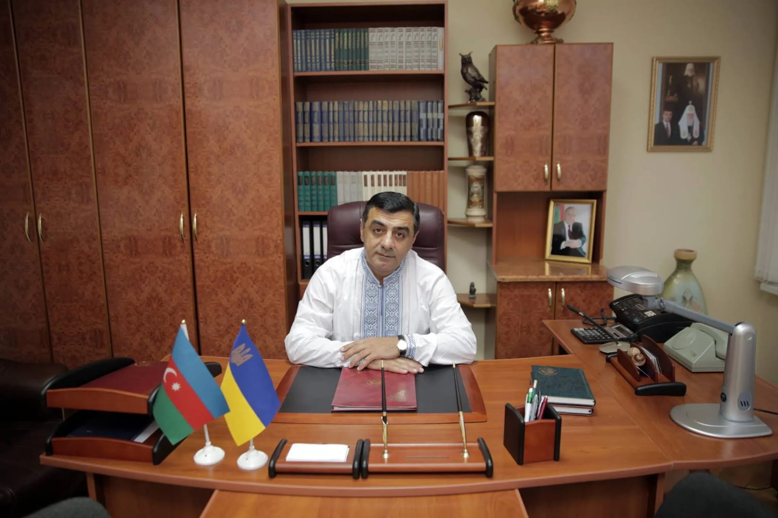 Председатель Международного Альянса «Азербайджан-Украина» Эльмар Мамедов выразил соболезнования погибшим в связи крушением самолета AZAL
