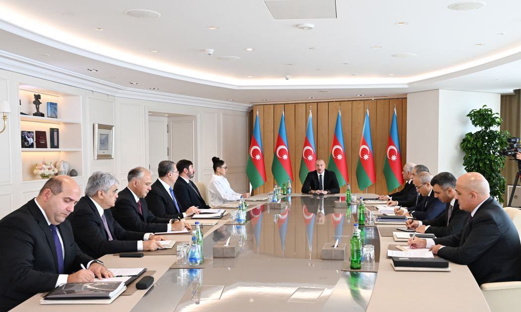 Əldə edilən uğurların və görüləcək işlərin müzakirəsi
