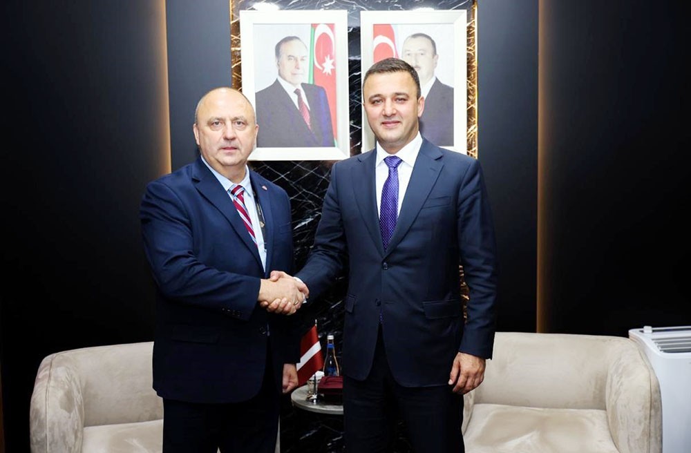 Aqil Qurbanov “ADEX-2026” sərgisində bir sıra görüşlər keçirib