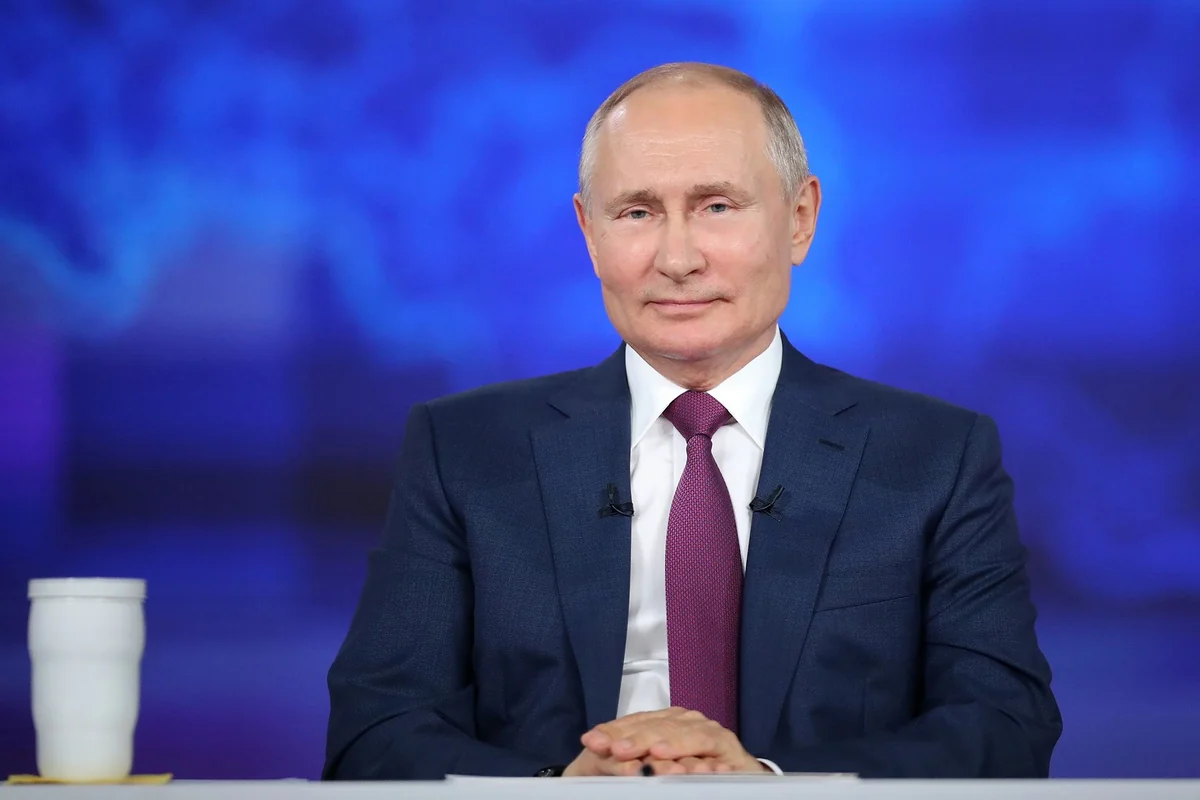 Putin: Bəzi milli məhdudiyyətlərin aradan qaldırılması MDB-nin daha böyük uğur əldə etməsinə imkan verəcək
