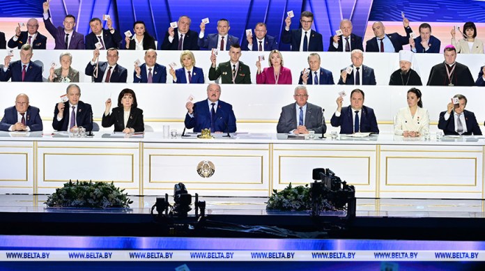 21 nəfəri öldürən 18 yaşlı gənclə bağlı dəhşətli təfərrüatlar- Uşaqlıqdan zorakılığa məruz qalıb